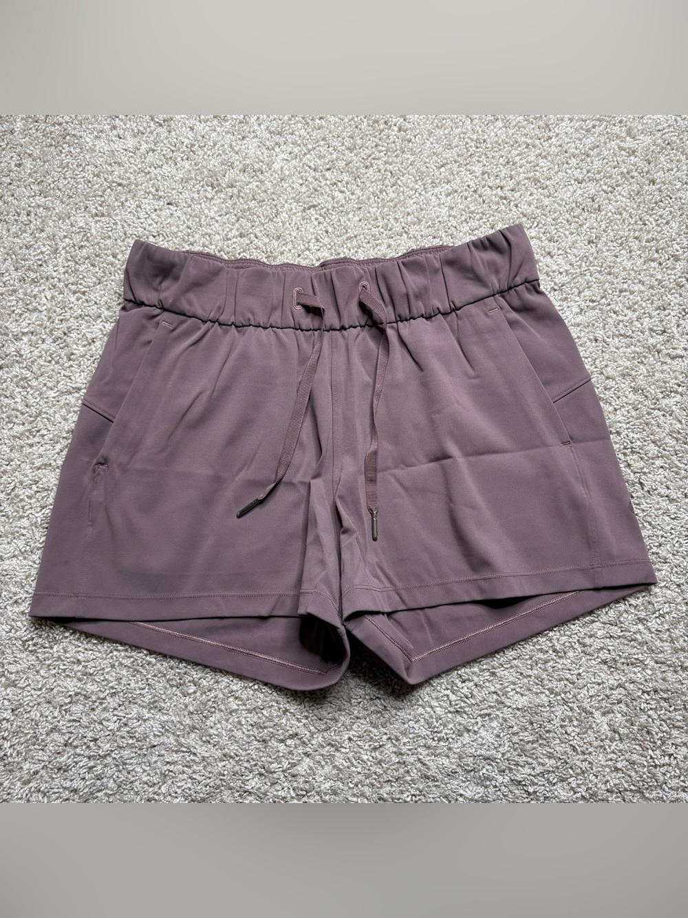 Lululemon On The Fly Short *2.5"